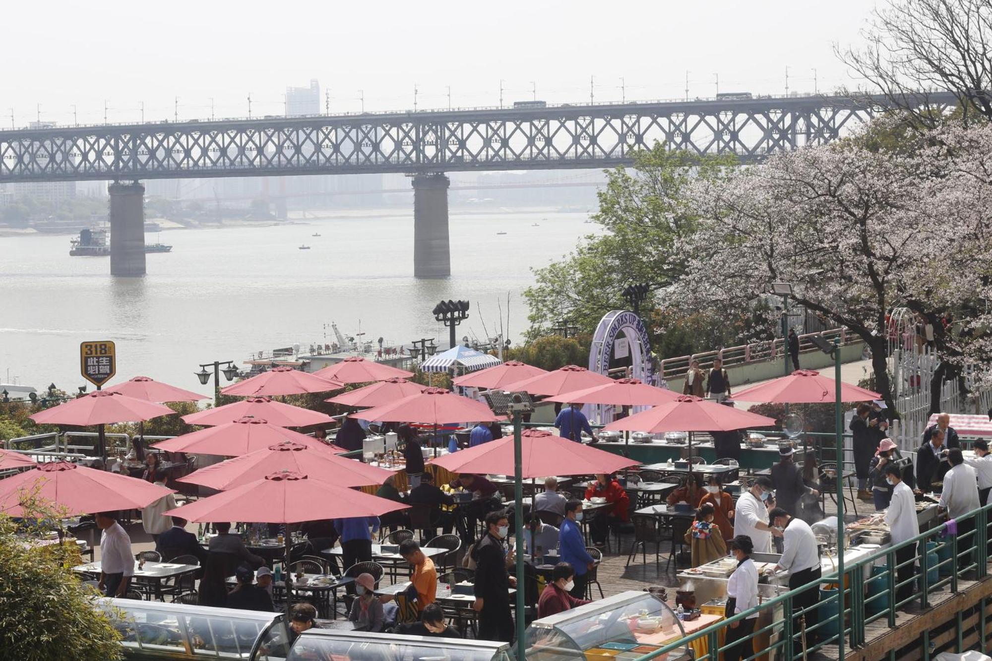Riverside By Ihg โรงแรม 4*
