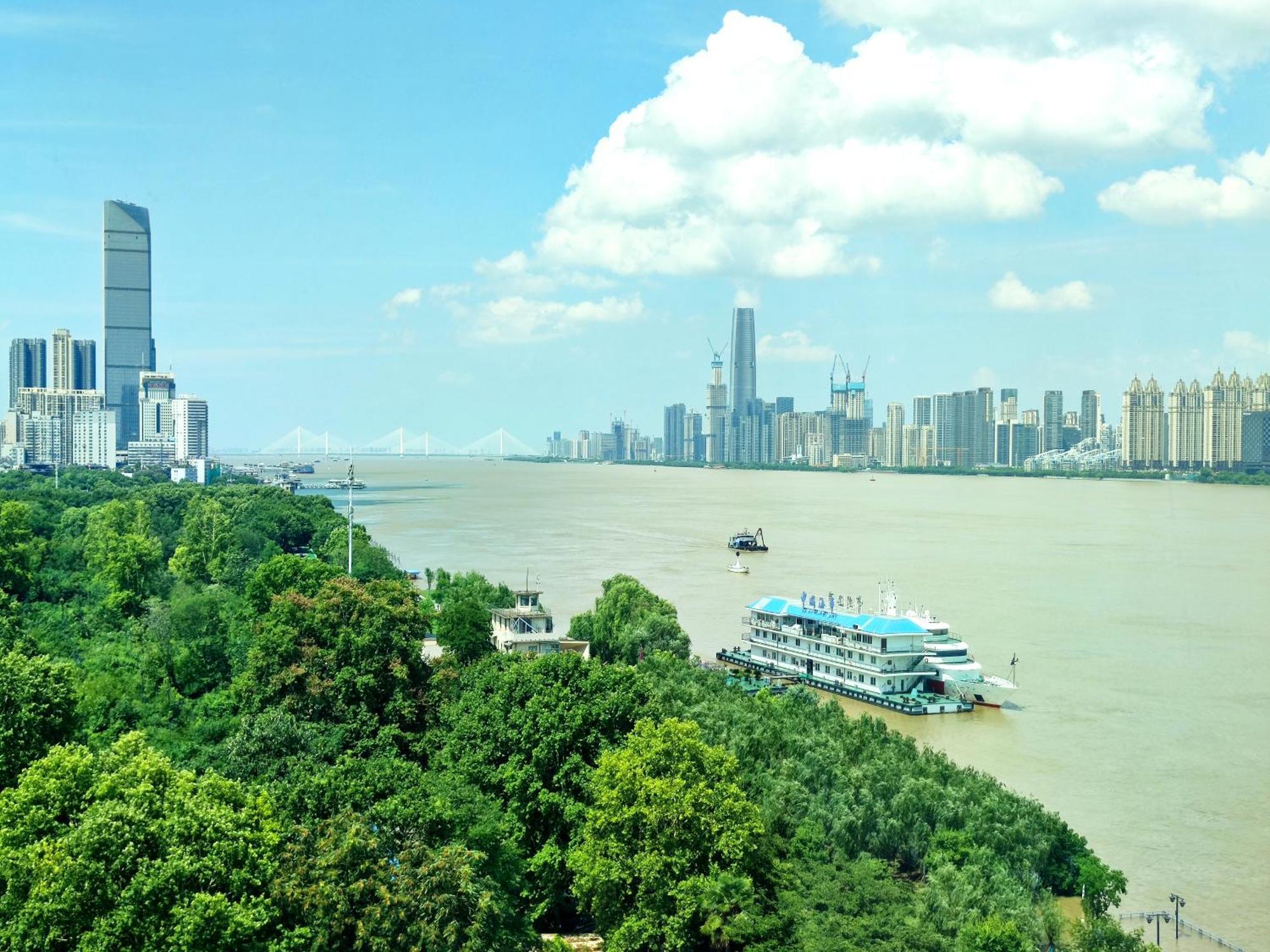 Riverside By Ihg โรงแรม อู่ฮั่น